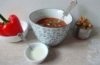 Vegane Paprika-Rahm-Suppe mit Sesam-Croutons